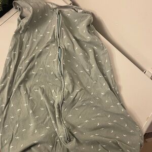 Halo Olive Green Sleeveless Sleepsack Baby with Bird Pattern.XL 18-24 Months
